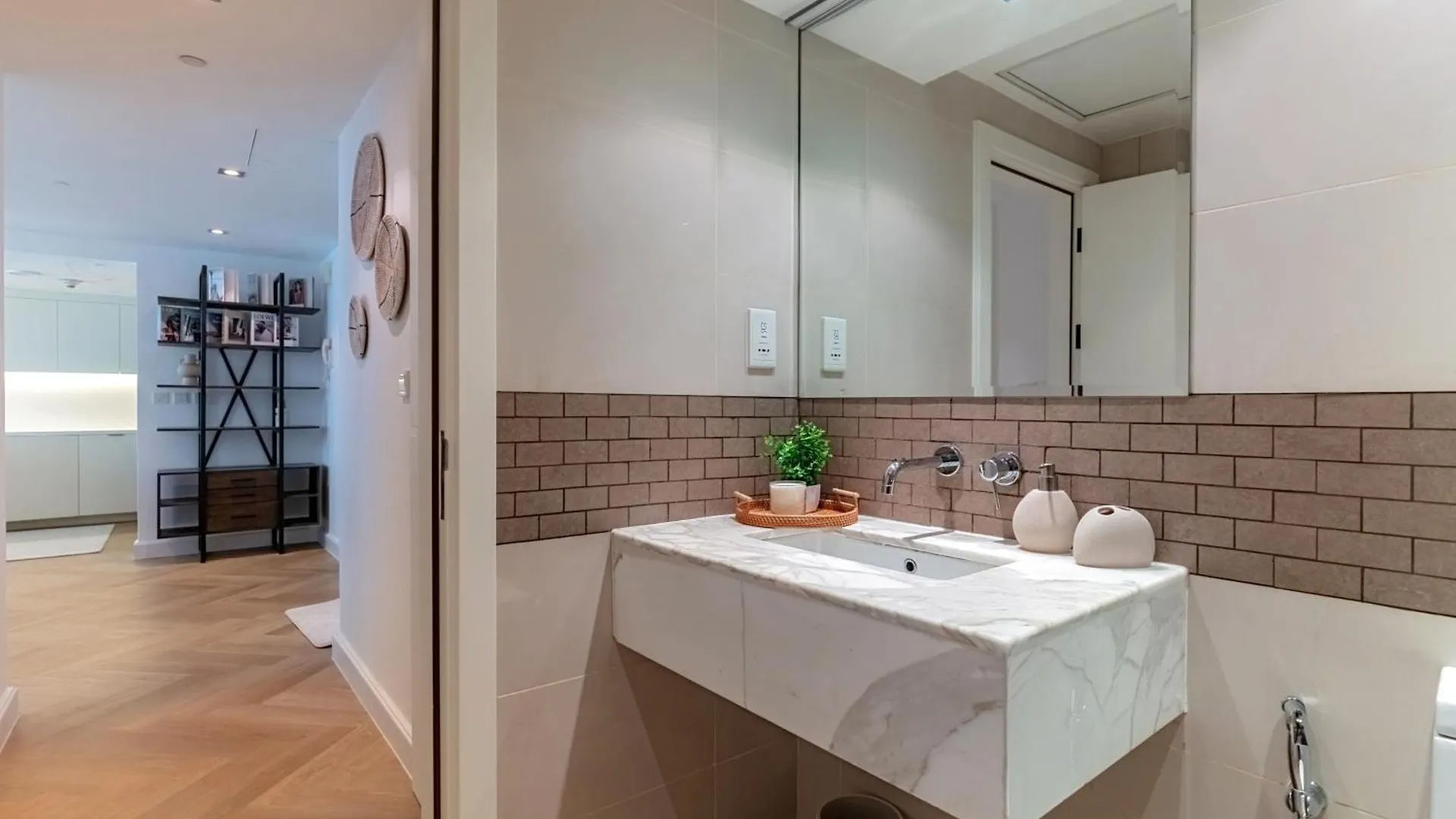 דובאי Stylish Apartment With Direct Access Marina Walk & Beach Sleeps4