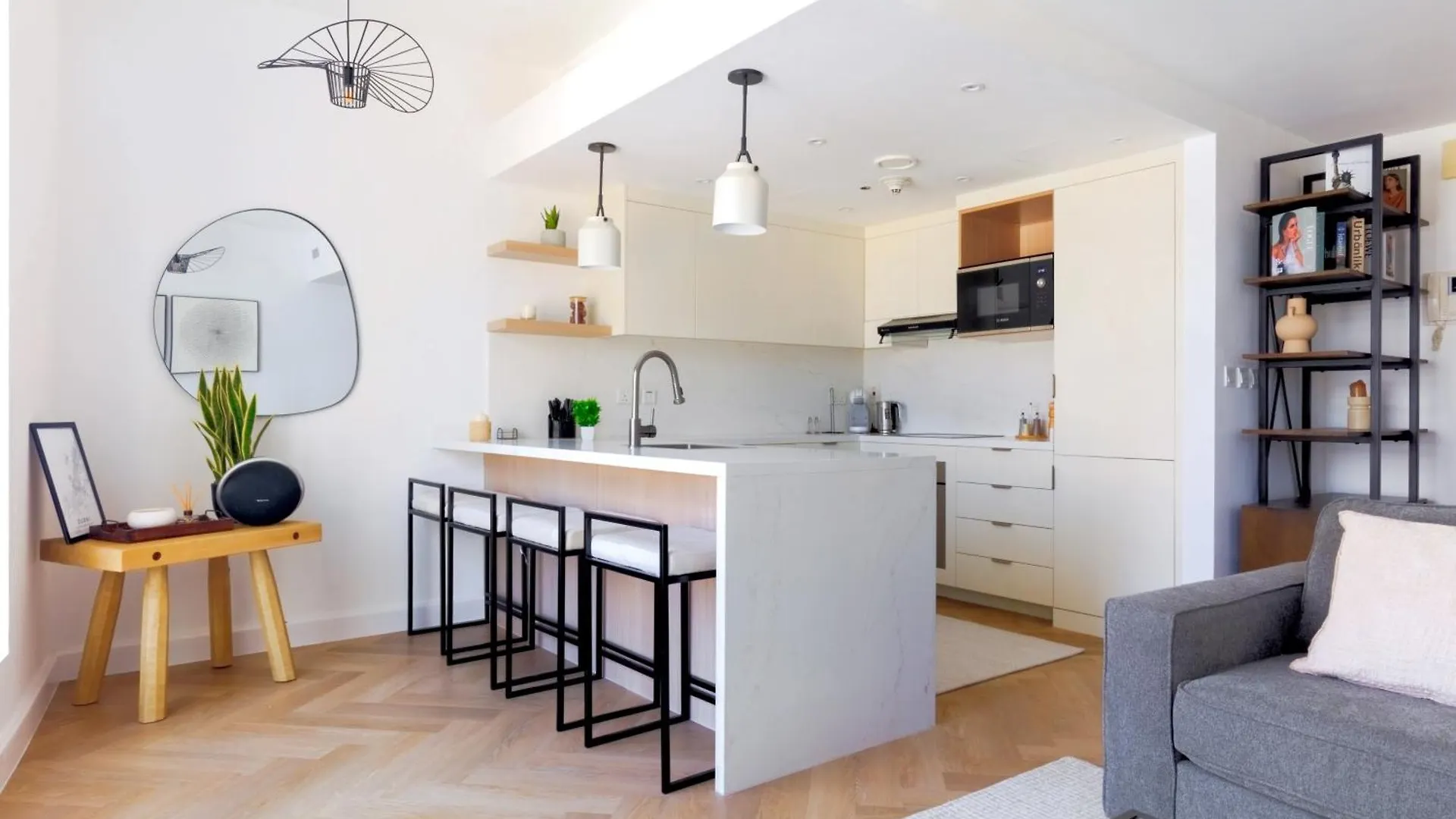 דובאי Stylish Apartment With Direct Access Marina Walk & Beach Sleeps4 איחוד האמירויות הערביות
