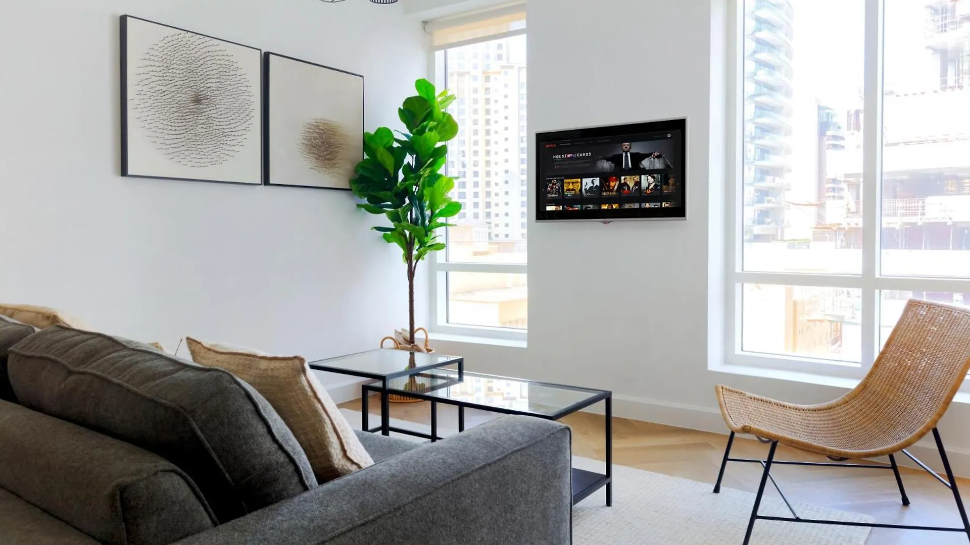 Stylish Apartment With Direct Access Marina Walk & Beach Sleeps4 迪拜